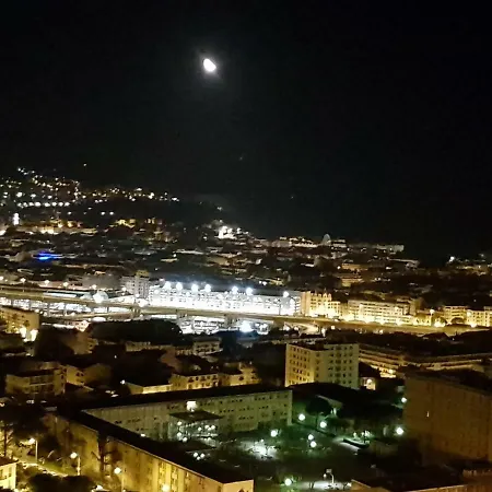 Apartament Maison / Le Piol