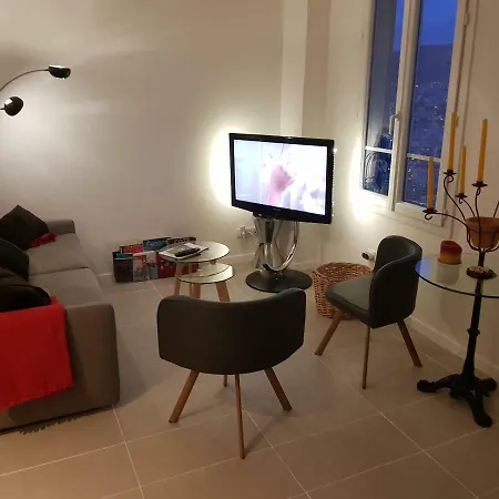 Apartment Maison / Le Piol Nice