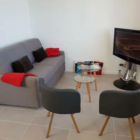 Apartment Maison / Le Piol