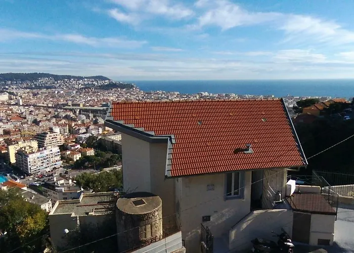 Maison / Le Piol *