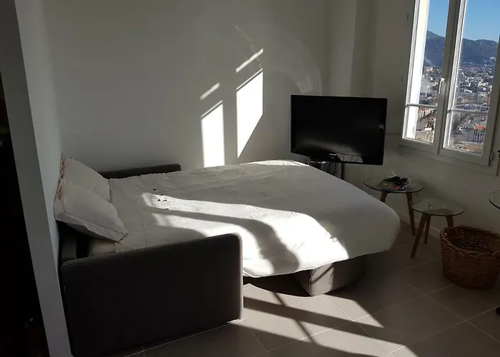 Apartamento Maison / Le Piol