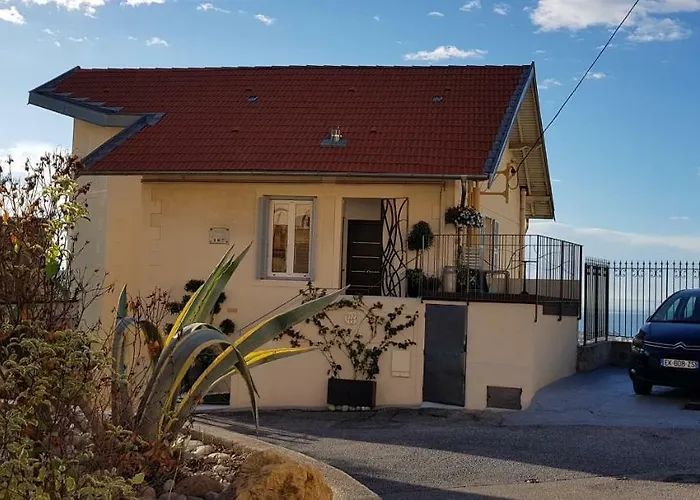 Maison / Le Piol Apartamento Niza